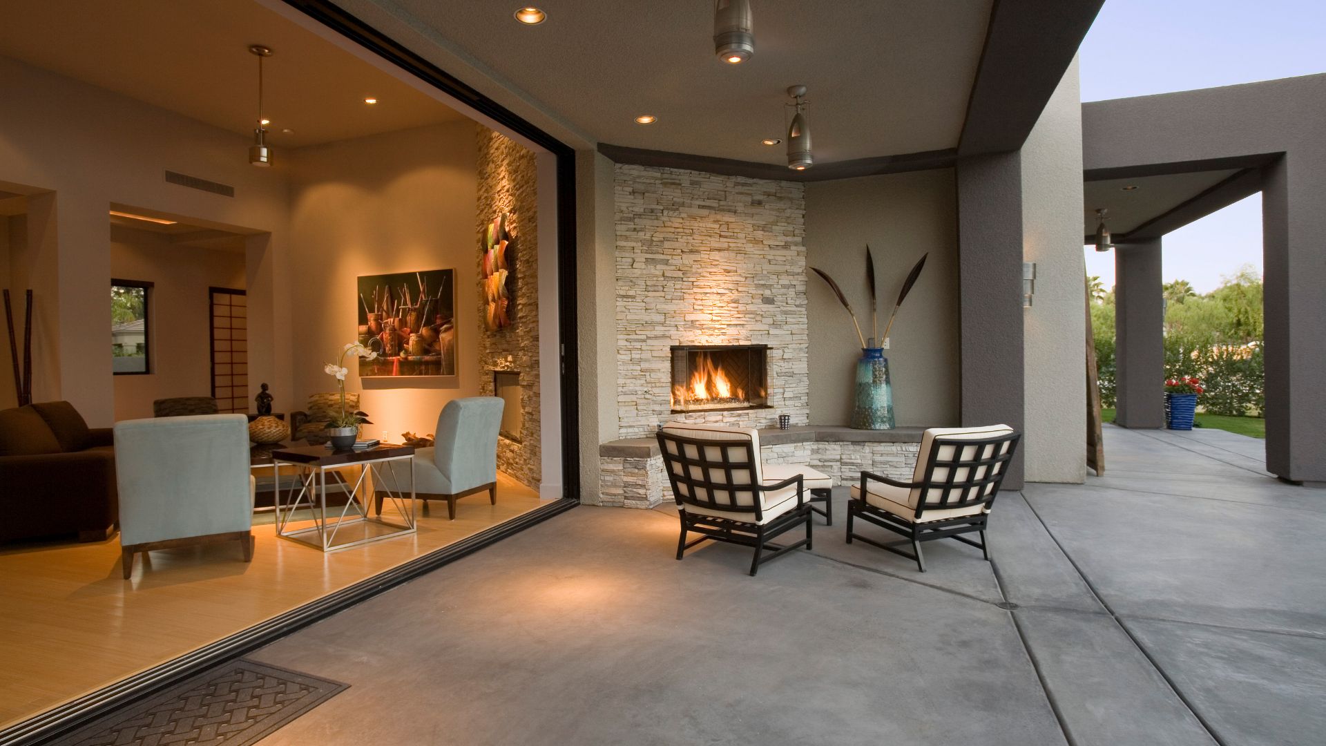 Custom Interior and Exterior Fireplaces Services_850_324_5391_Hutcherson Stucco and Stone_FL
